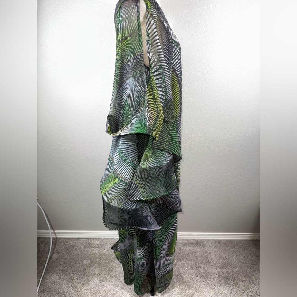 Asymmetric One-Shoulder Maxi Dress in Green Swirl Print - Picture 5 of 10